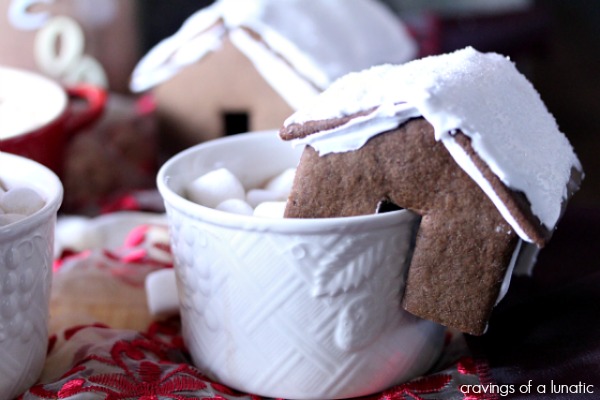 Mini Gingerbread House Mug Toppers - 1 of 50 Warm Drinks for Kids and Adults - See the Collection on Basilmomma.com