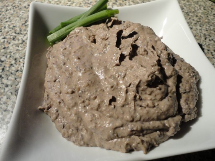 Black Beans Hummus Dip - Get the recipe from @basilmomma