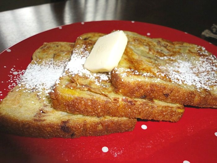 A delicious and easy recipe for classic French toast, plus 3 creative ways to make it healthier, by adding healthy ingredients to the batter. See them here!