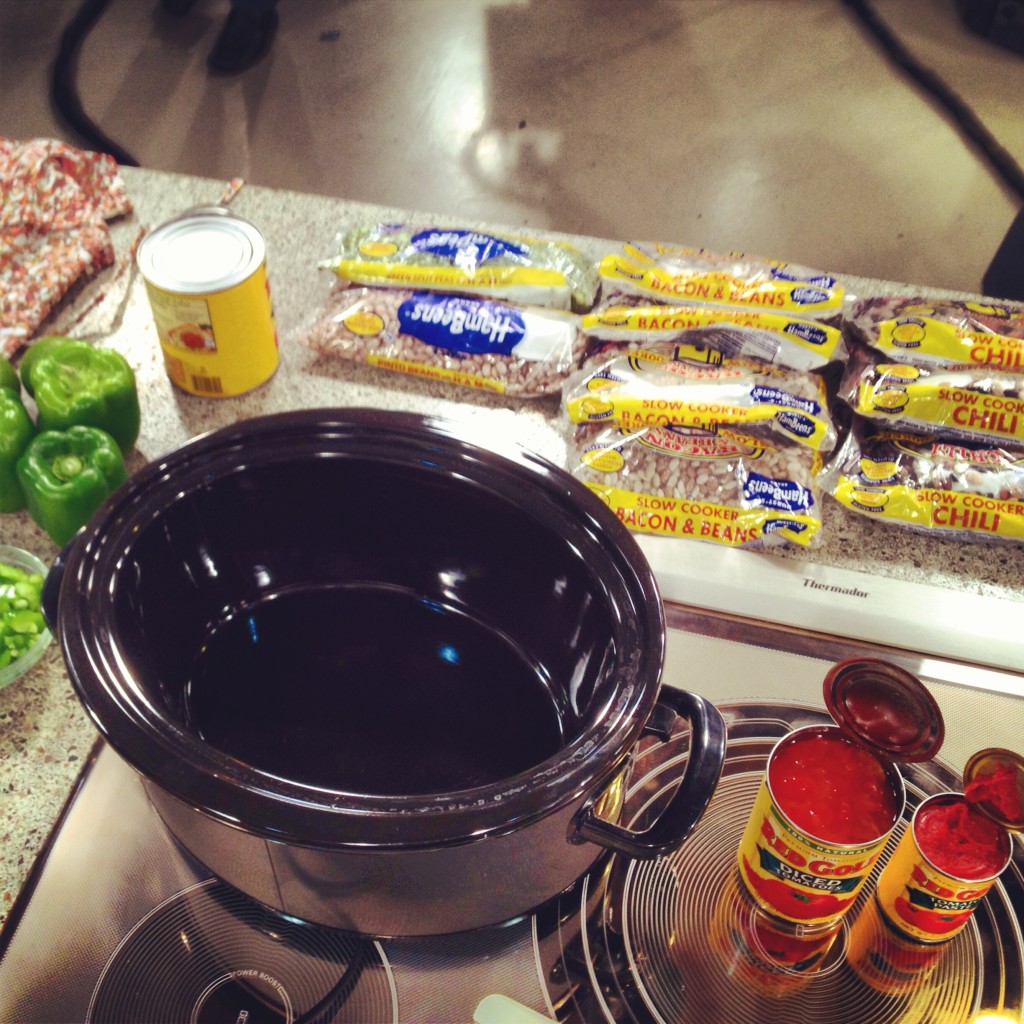 Slow Cooker Chili from Hurst Beans Basilmomma