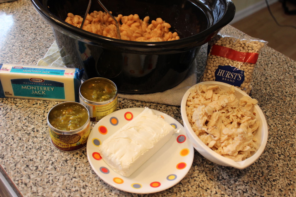 Warm White Bean Dip with Chicken and Green Chilies Basilmomma