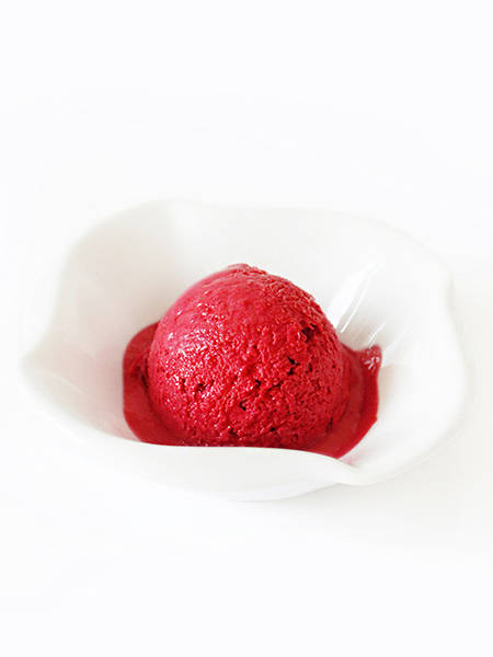 Red Velvet Ice Cream from Tina's Cookings - 1 of 5 frozen dessert recipes that flip regular ice cream on its head! See the collection on Basilmomma.com