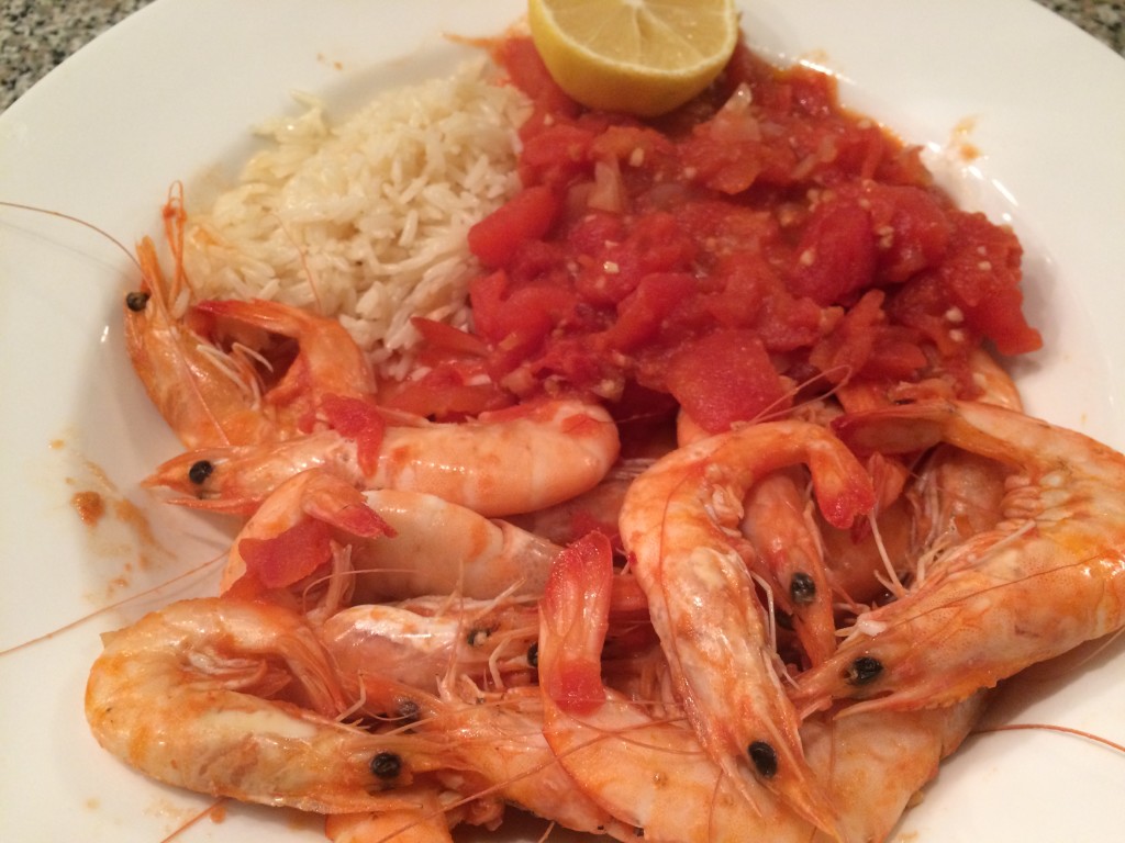 Easy seafood recipes -tomato and garlic shrimp saute
