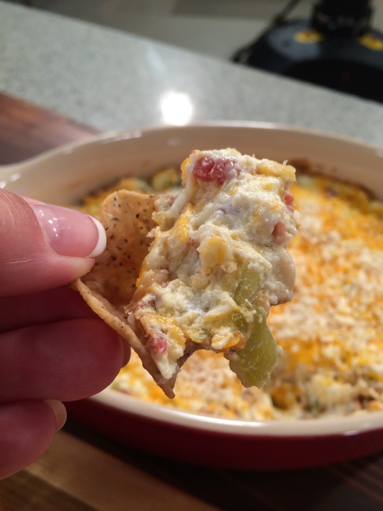 Hot bacon and cheese dip