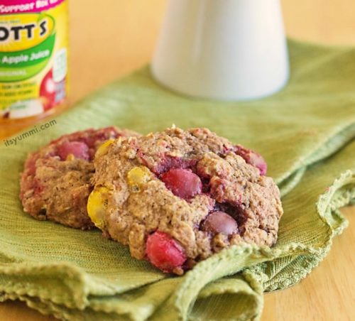 Peanut Butter Apple Sauce Cookies with Peanut Butter M&M's, from @itsyummi - Part of a quick recipes roundup on basilmomma.com
